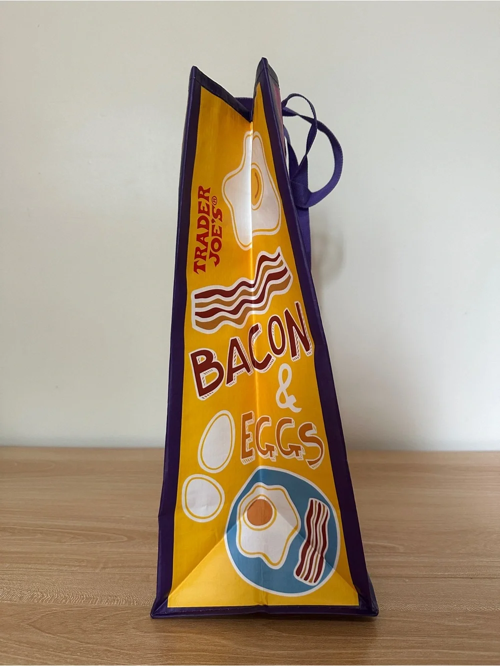 TRADER JOES COLLECTABLE TOTE - COMFORT FOOD Milk & Cookies Canvas Tote Bag